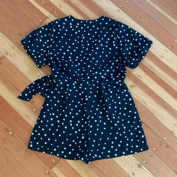 19 Cooper Black Polka Dot Shorts Romper Large - Picture 5 of 5